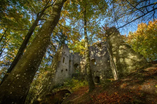 Burgruine Roßstein, Spieshof, Jakobsweg