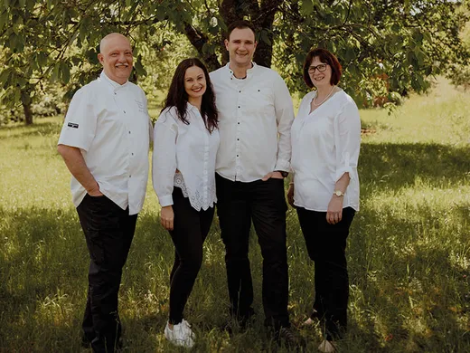 Hotel Gasthof Post — Familie / Team