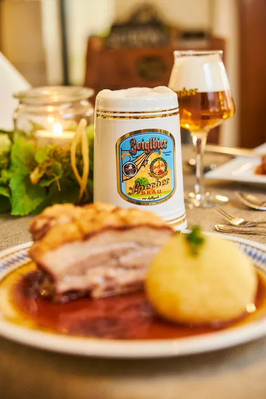 Sperber Bräu — Zoigl Schweinsbraten